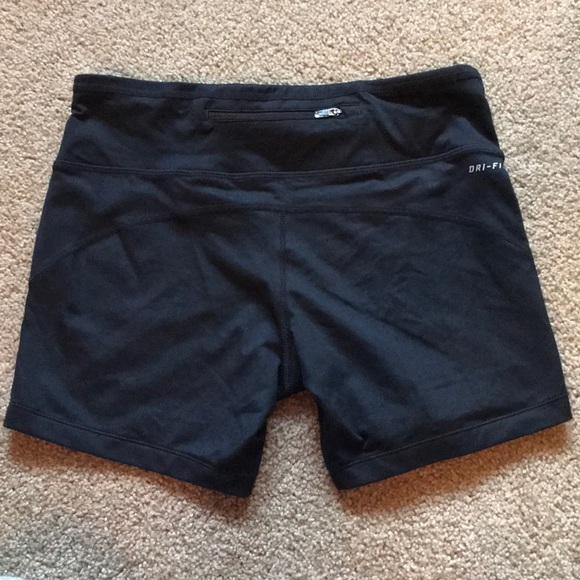 NWOT Nike Dri-Fit Running Shorts M - Picture 2 of 3